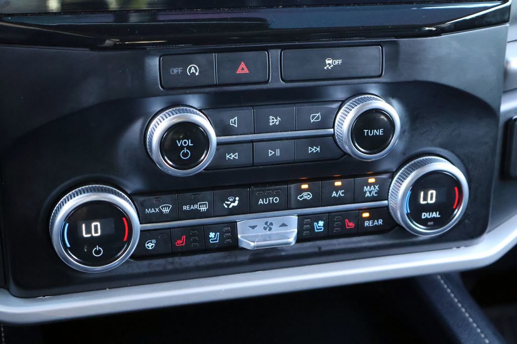Certified 2023 Ford Expedition XLT RWD image 33
