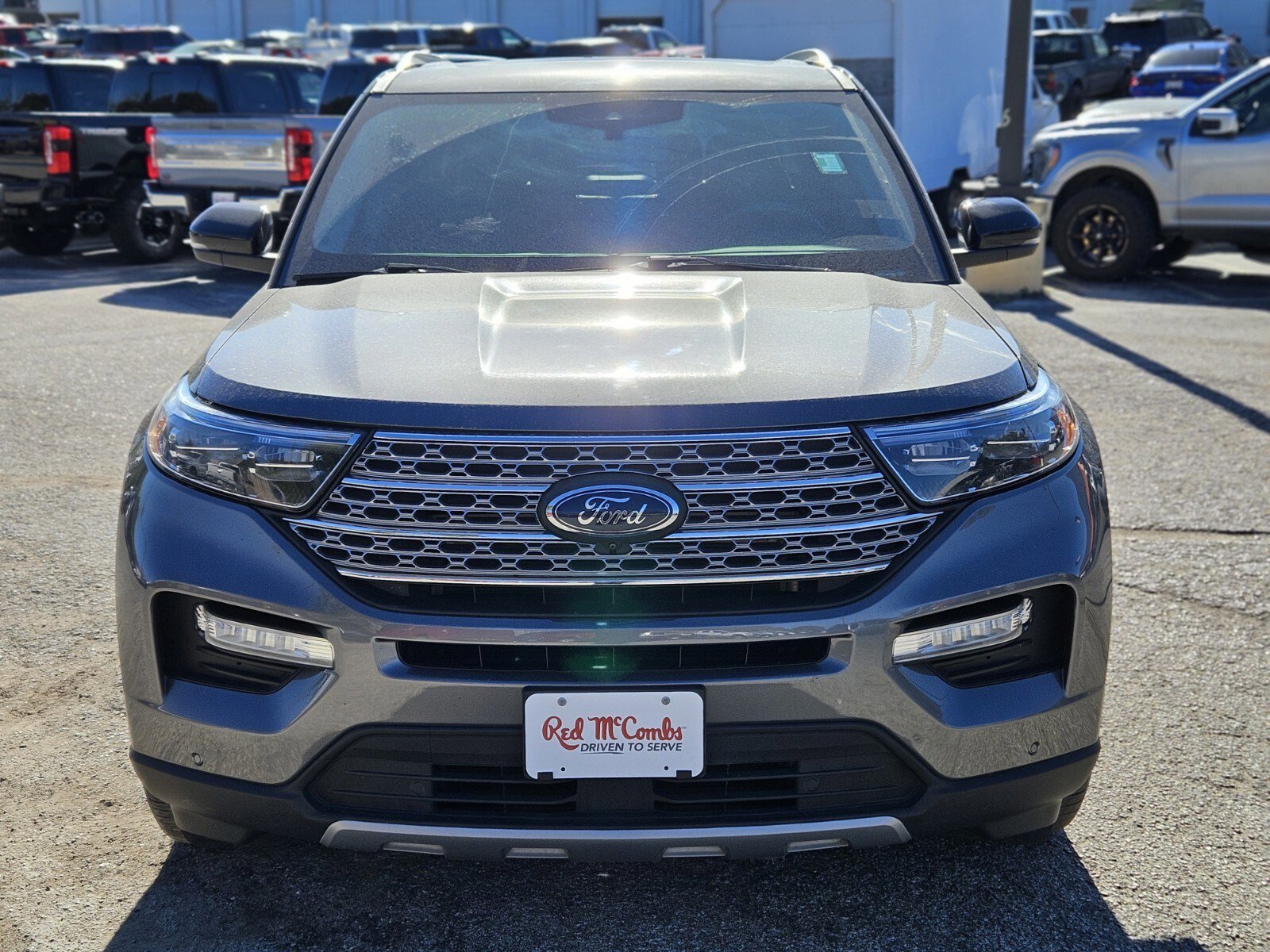 Certified 2022 Ford Explorer Limited w/ Limited Technology Package image 8