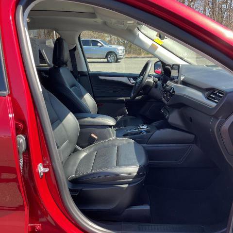 Certified 2021 Ford Escape SEL image 19