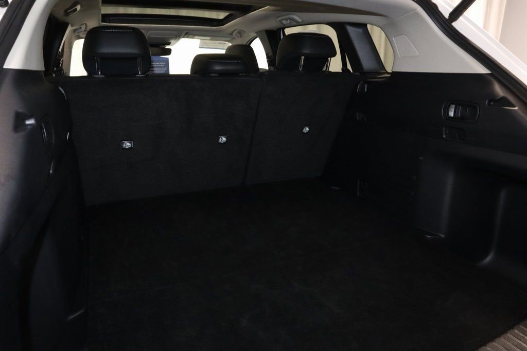 Used 2025 MAZDA CX-50 AWD 2.5 S w/ Premium Package image 19