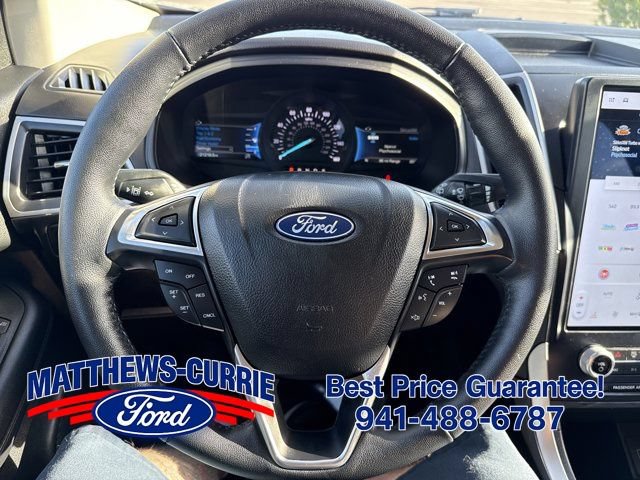 Certified 2024 Ford Edge SEL w/ Sport Appearance Package AWD/4WD image 17