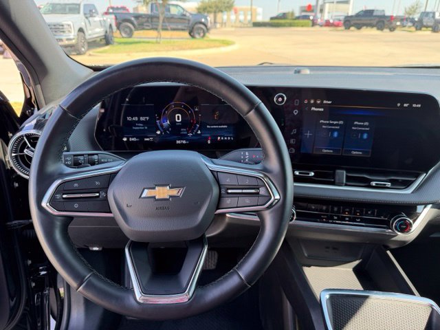 Used 2025 Chevrolet Equinox LT AWD/4WD image 13