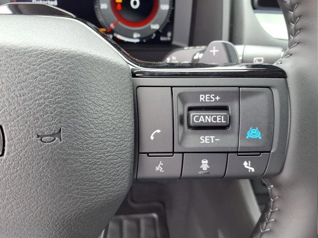 Used 2025 Nissan Rogue SL w/ Tech Package AWD/4WD image 19