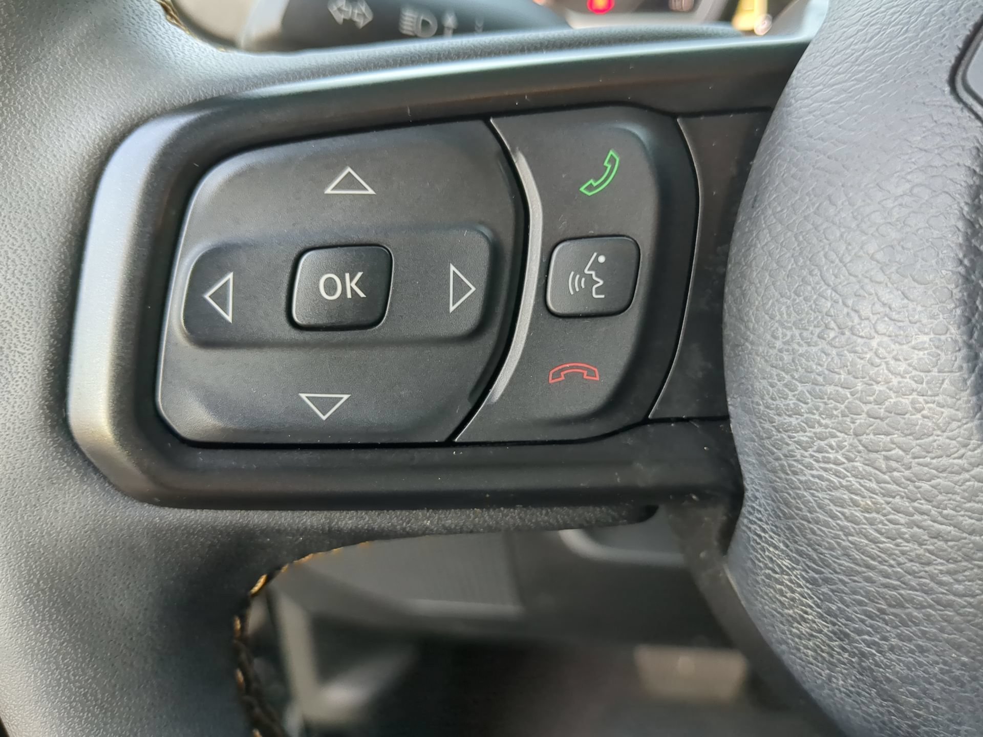 Used 2024 Jeep Gladiator Sport AWD/4WD image 66