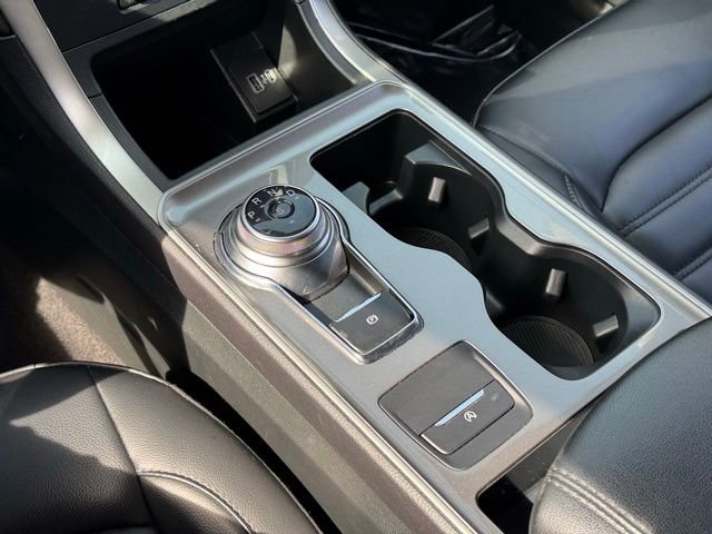 Certified 2024 Ford Edge SEL w/ Convenience Package AWD/4WD image 16