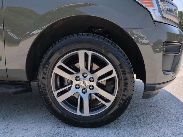 Certified 2024 Ford Expedition XLT AWD/4WD image 13