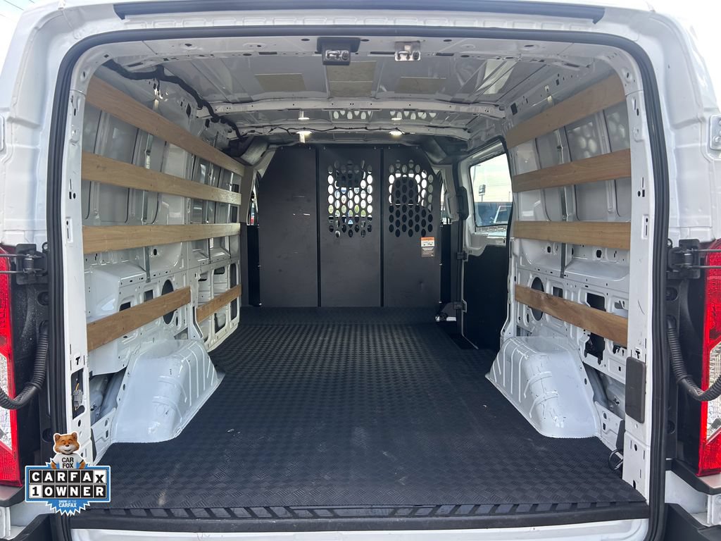 Certified 2025 Ford Transit 250 Low Roof w/ Exterior Upgrade Package RWD image 15