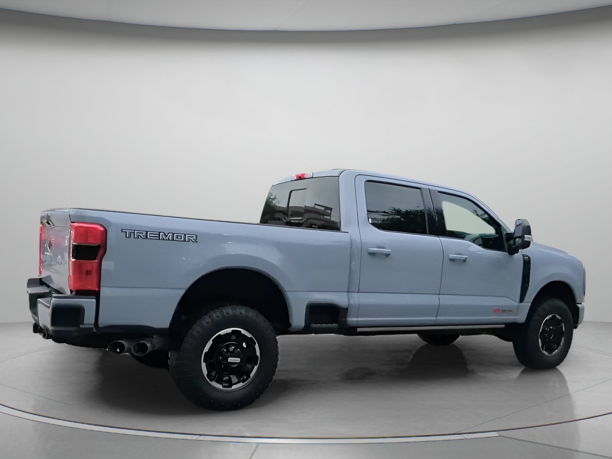 Certified 2025 Ford F250 Lariat w/ Lariat Ultimate Package AWD/4WD image 29