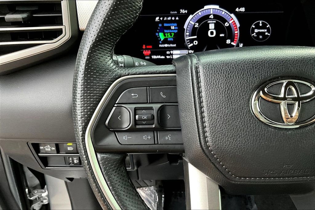 Used 2025 Toyota Tundra Limited AWD/4WD image 14