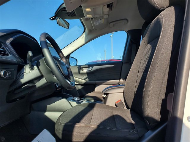 Certified 2023 Ford Escape Active w/ Tech Pack #2 image 6