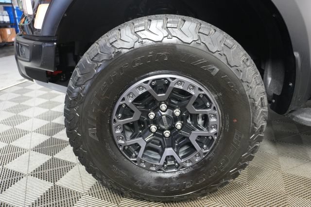 Certified 2025 Ford F150 Raptor w/ Equipment Group 803A Raptor R AWD/4WD image 9