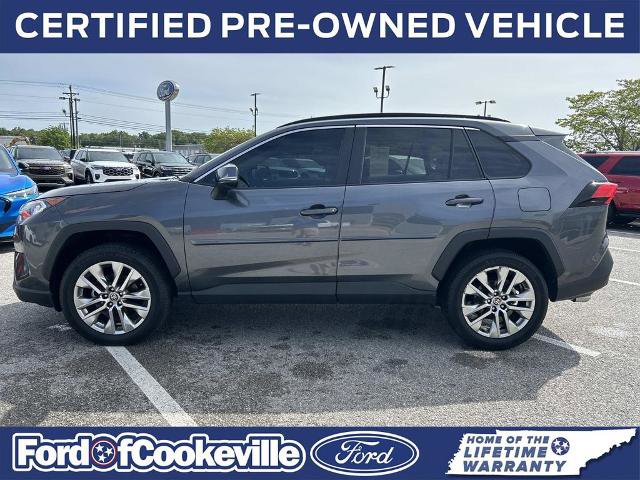 Used 2021 Toyota RAV4 XLE Premium AWD/4WD image 7