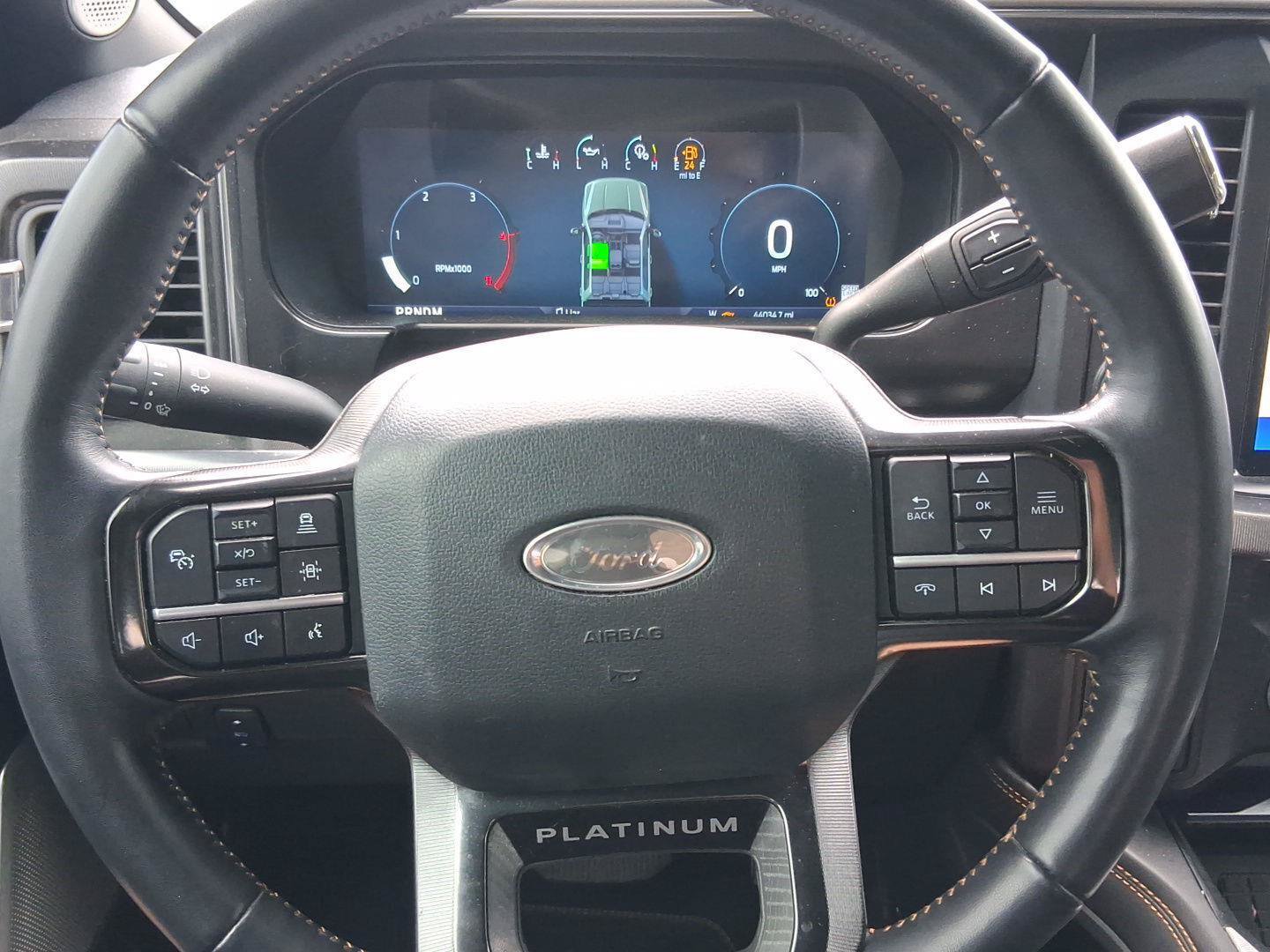 Certified 2024 Ford F350 Platinum w/ FX4 Off-Road Package AWD/4WD image 17