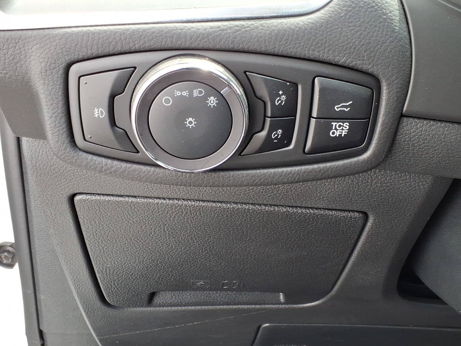 Certified 2024 Ford Edge Titanium AWD/4WD image 18