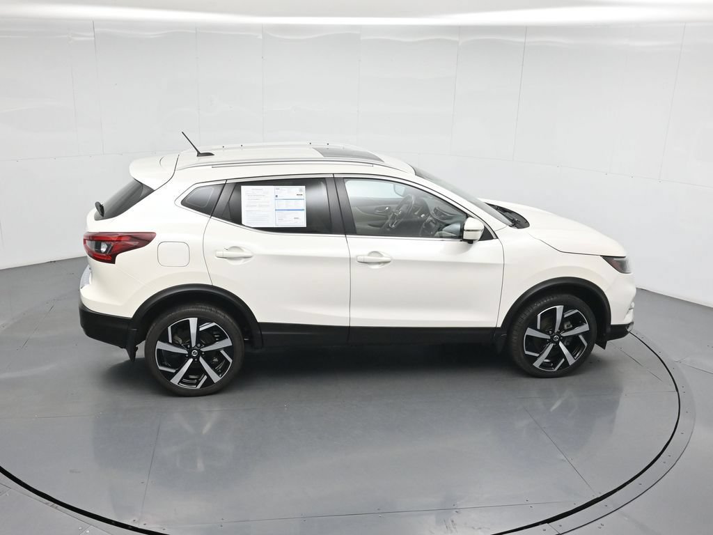 Used 2020 Nissan Rogue Sport SL w/ Premium Package FWD image 56