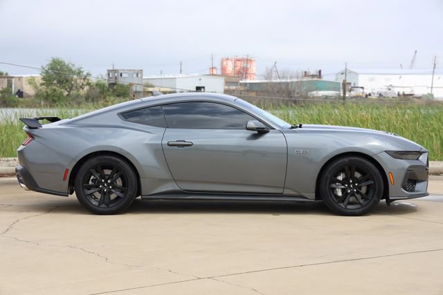 Certified 2025 Ford Mustang GT image 2