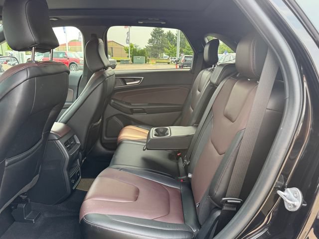 Certified 2022 Ford Edge Titanium w/ Equipment Group 301A AWD/4WD image 10