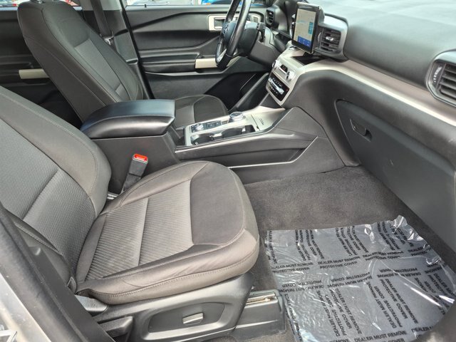 Certified 2023 Ford Explorer XLT w/ Class IV Trailer Tow Package AWD/4WD image 28