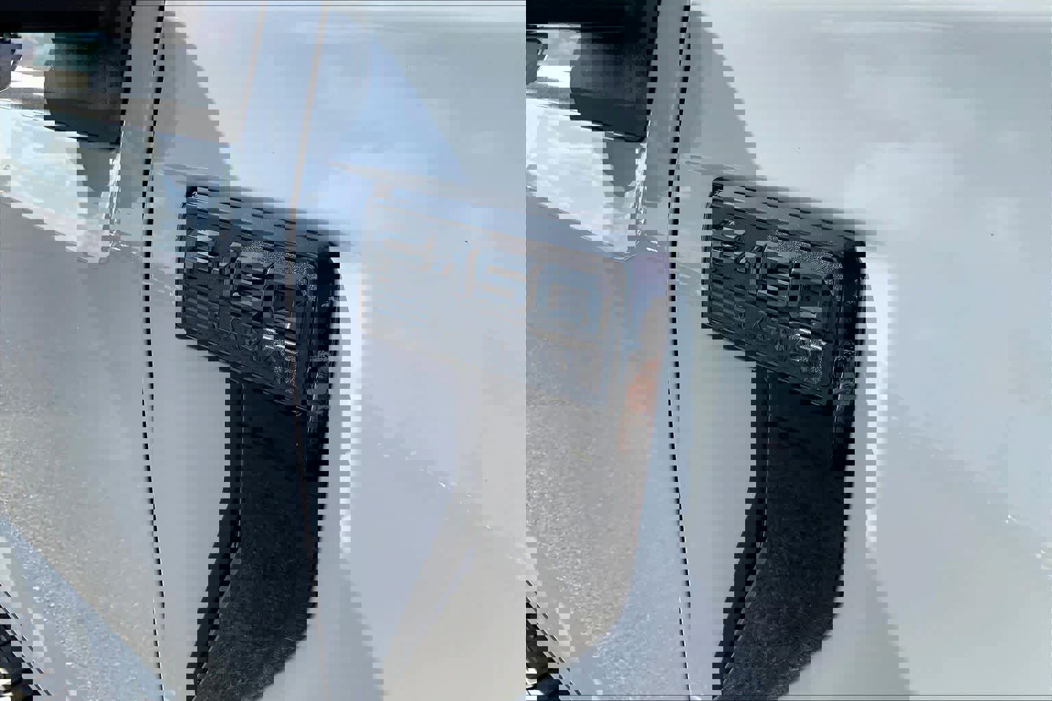 Certified 2024 Ford F150 Lariat w/ Equipment Group 502A High image 30