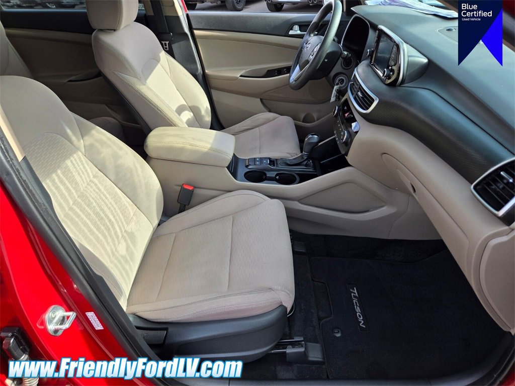 Used 2021 Hyundai Tucson SE w/ Cargo Package image 16