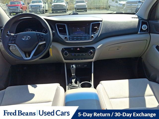 Used 2018 Hyundai Tucson SE image 15