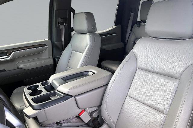 Used 2025 GMC Sierra 1500 SLT AWD/4WD image 26