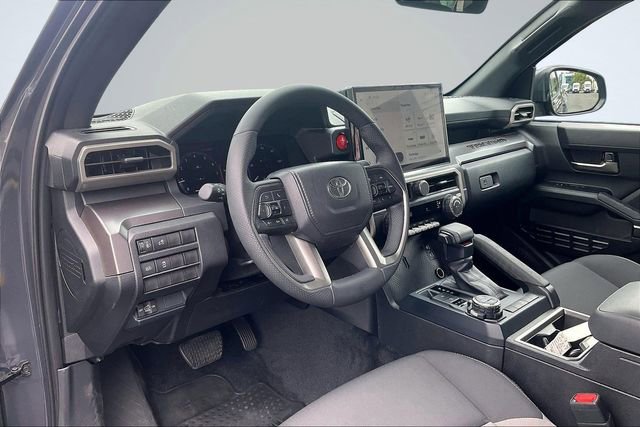 Used 2025 Toyota Tacoma TRD Off-Road AWD/4WD image 13