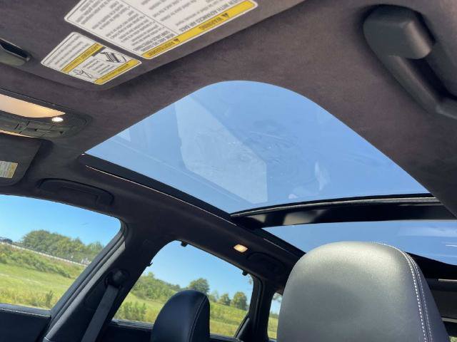 Used 2019 INFINITI QX50 Essential w/ Sensory Package AWD/4WD image 15