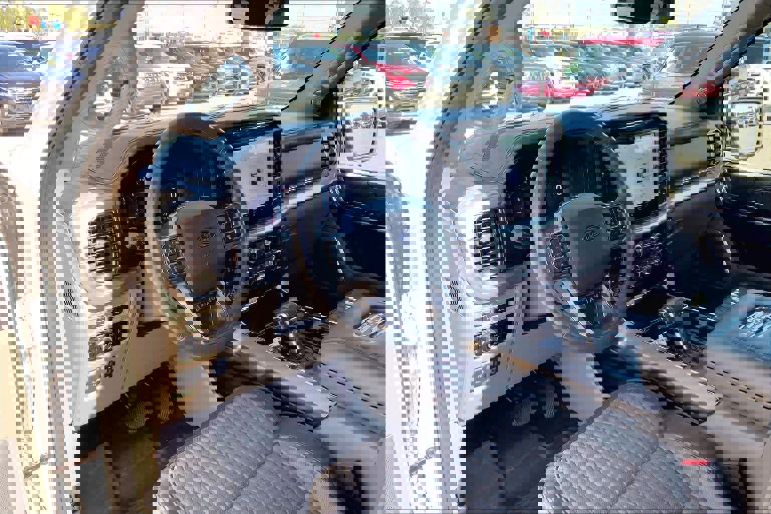 Certified 2024 Ford F150 Platinum w/ Equipment Group 703A Plus image 18