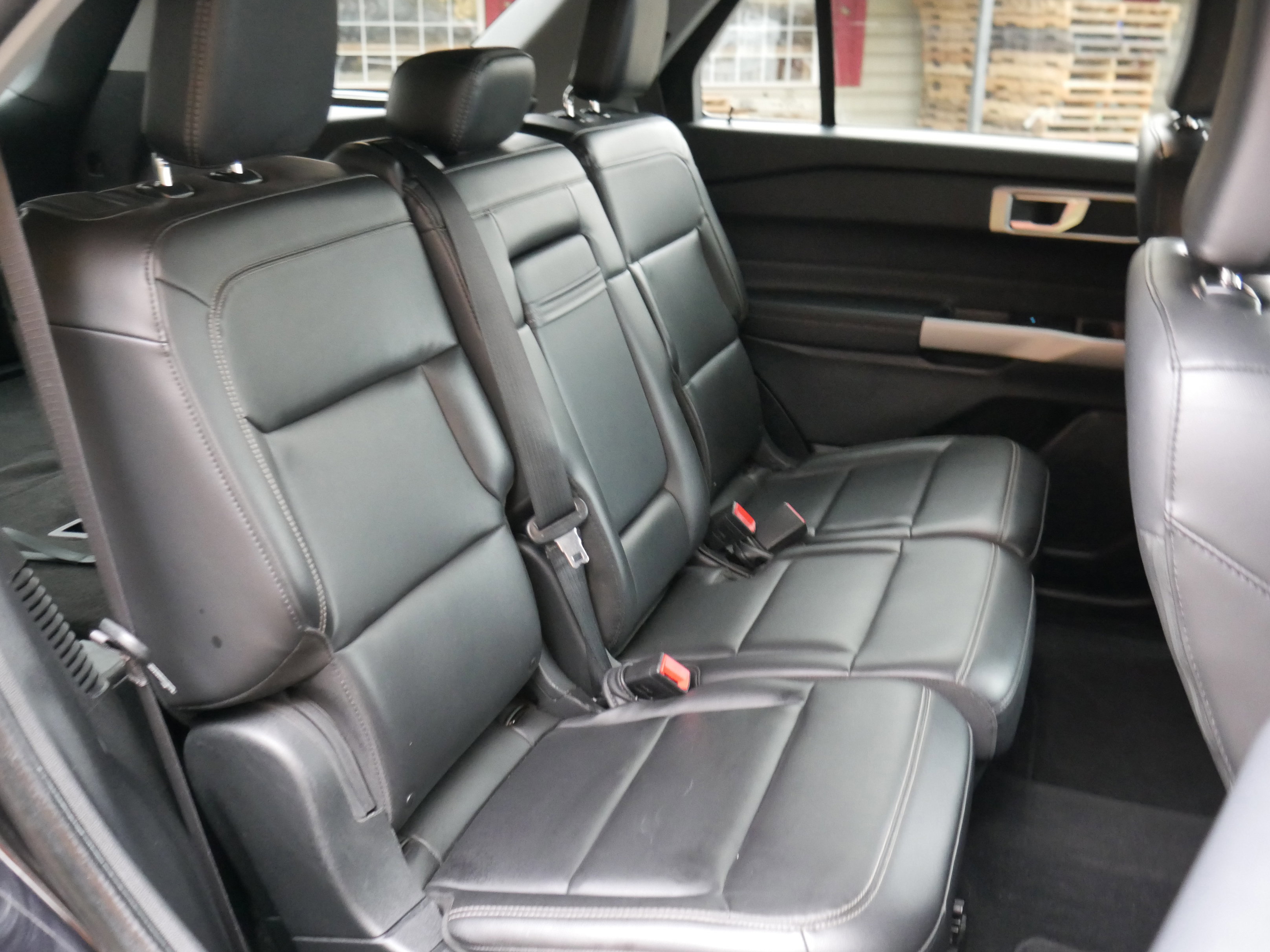 Certified 2024 Ford Explorer XLT w/ Equipment Group 202A image 29