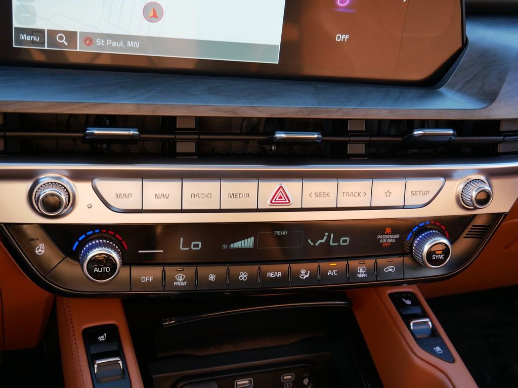 Used 2025 Kia Telluride EX X-Line AWD/4WD image 19