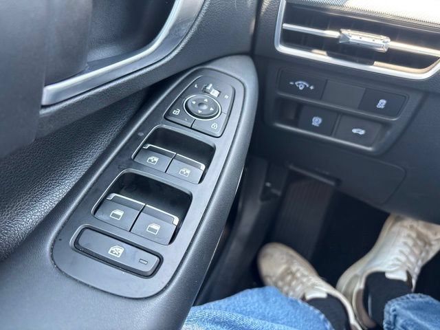 Used 2025 Hyundai Sonata SEL FWD image 22