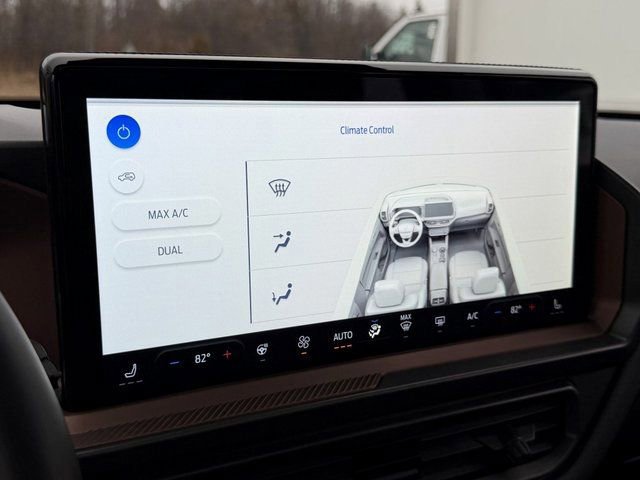 Certified 2025 Ford Bronco Sport Outer Banks w/ Outer Banks Tech Package+ AWD/4WD image 23