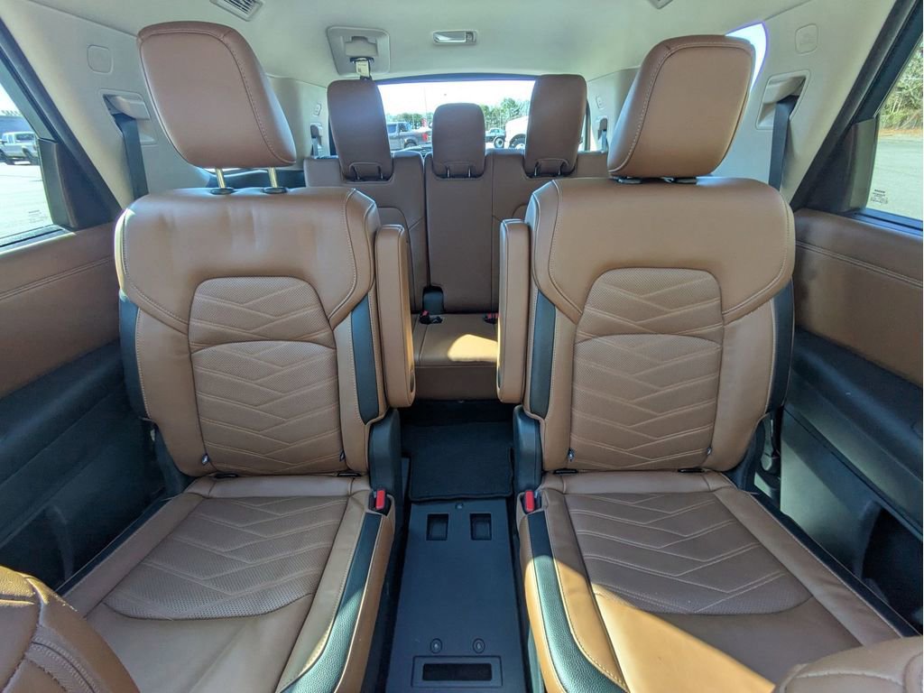 Used 2023 Nissan Pathfinder Platinum image 20