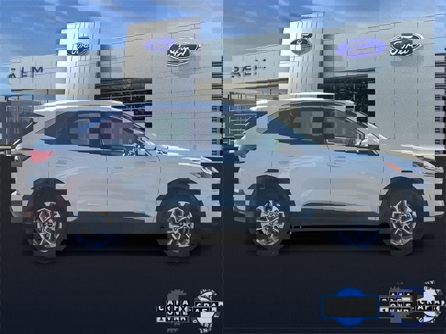 Certified 2021 Ford Escape SE image 2