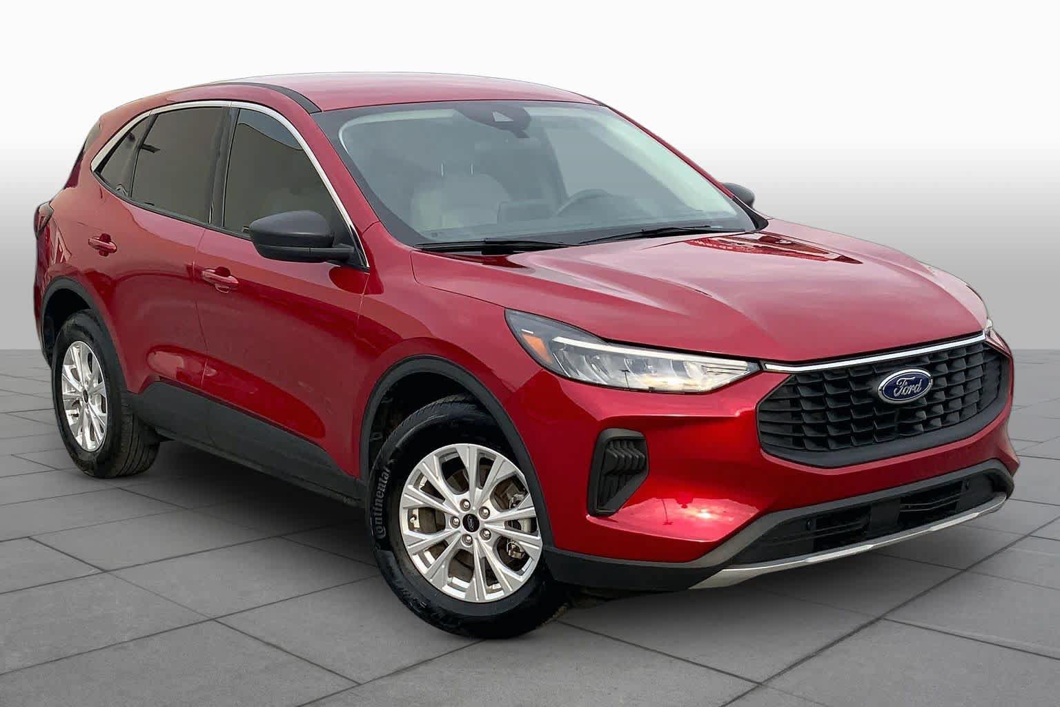 Certified 2023 Ford Escape Active AWD/4WD image 3