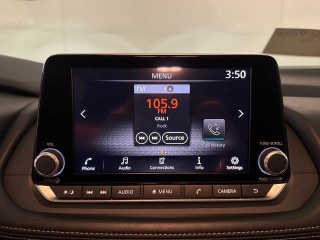 Used 2024 Nissan Rogue S FWD image 24