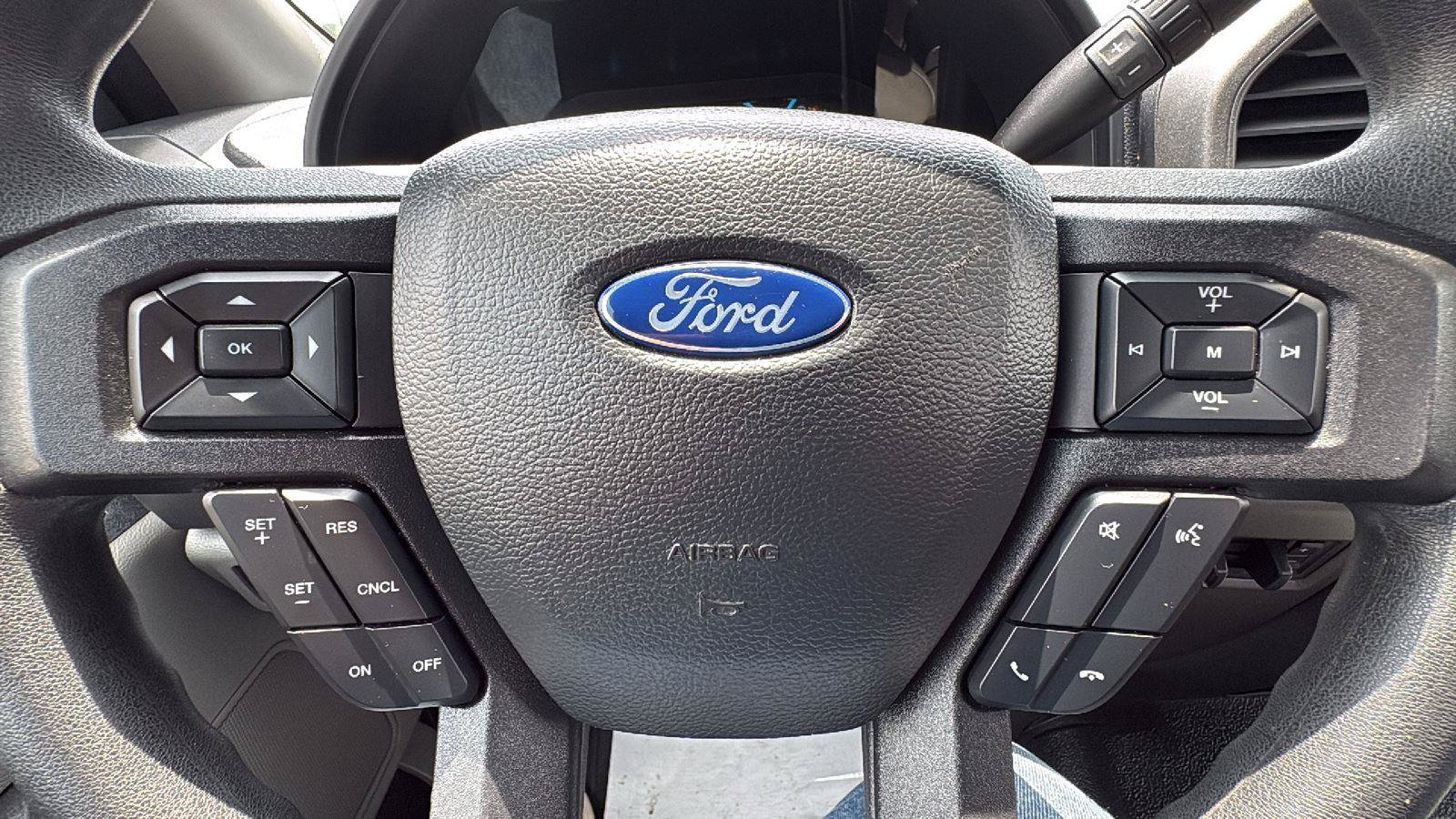 Certified 2022 Ford F250 XL w/ STX Appearance Package AWD/4WD image 22