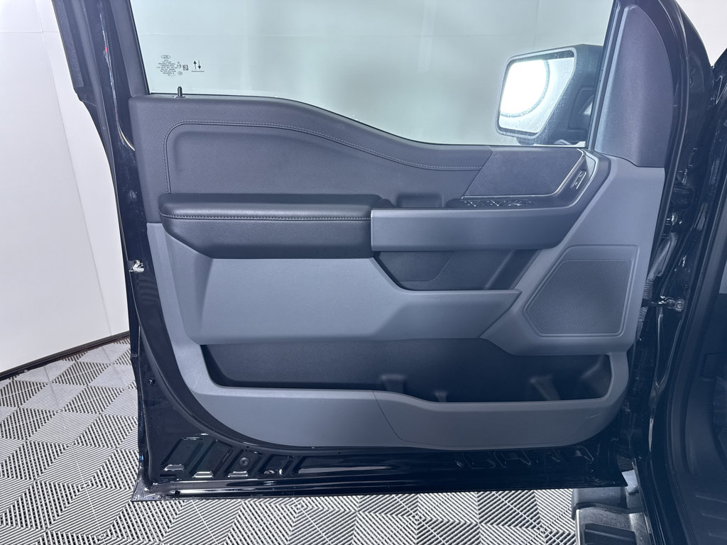 Certified 2024 Ford F150 XLT w/ Mobile Office Package image 27