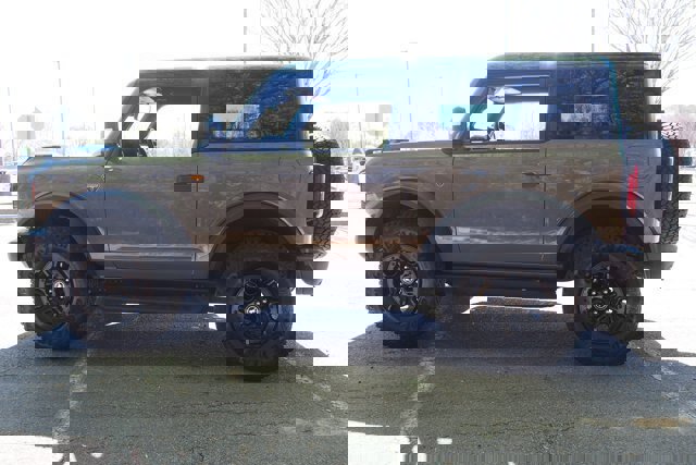 Certified 2025 Ford Bronco Badlands image 2