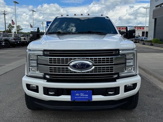 Certified 2017 Ford F350 Platinum w/ Platinum Ultimate Package AWD/4WD image 44