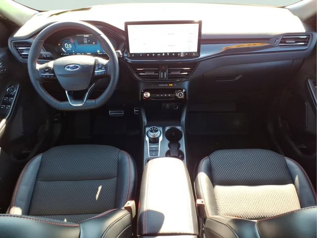 Certified 2024 Ford Escape ST-Line Select w/ Tech Pack #2 AWD/4WD image 9