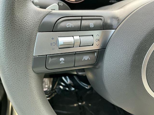 Used 2025 Hyundai Sonata SEL FWD image 21