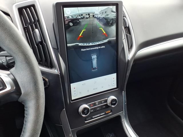 Certified 2024 Ford Edge Titanium AWD/4WD image 26