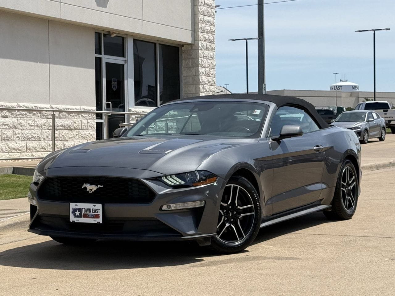 Certified 2021 Ford Mustang Premium RWD image 2