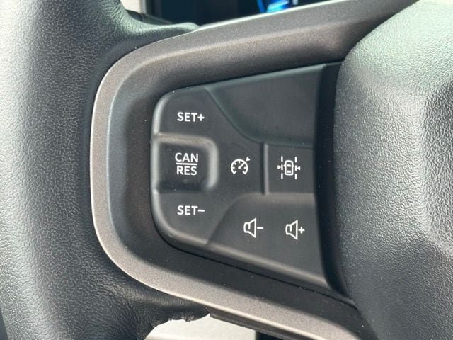 Certified 2025 Ford Bronco Outer Banks AWD/4WD image 40