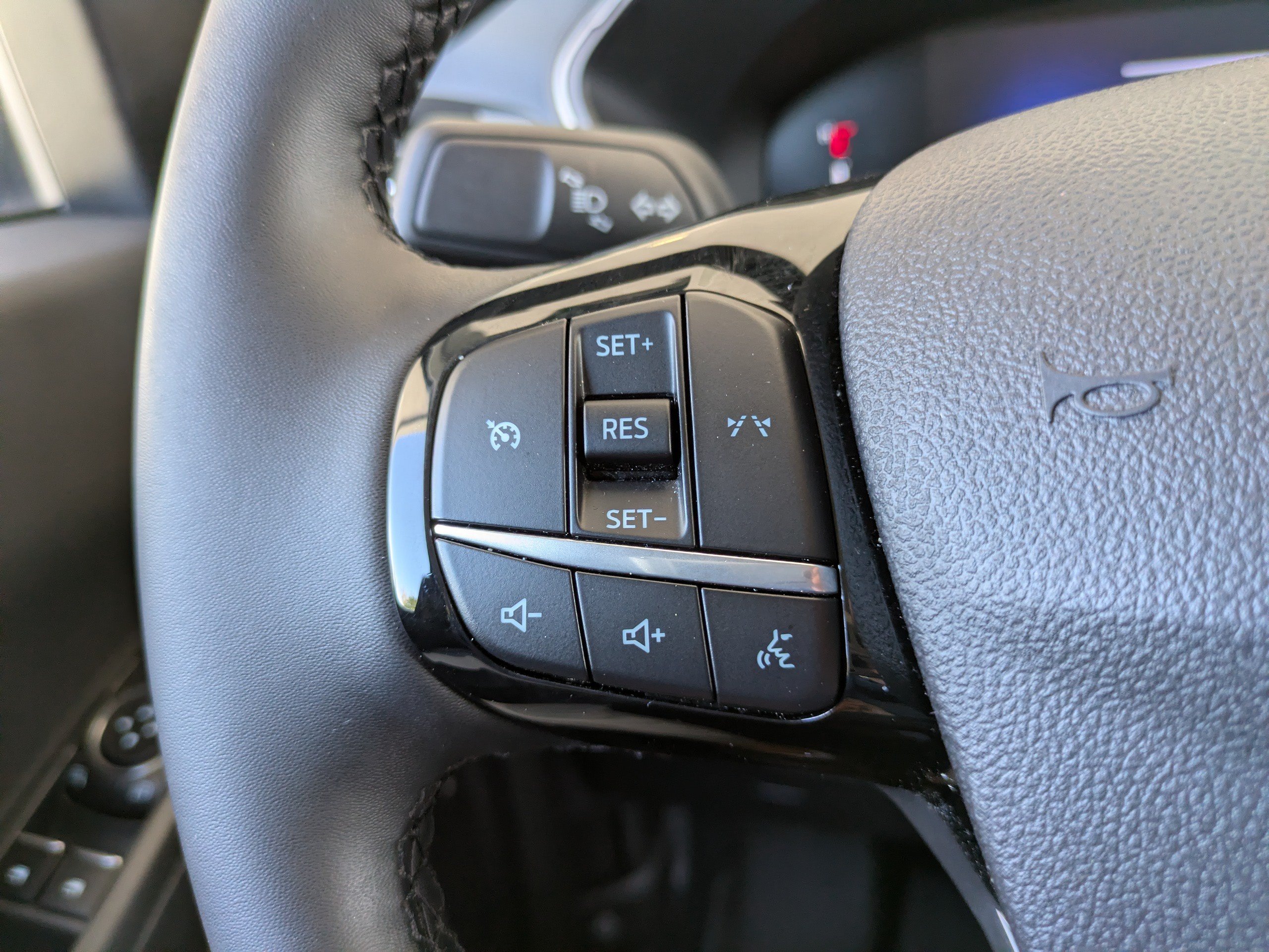 Certified 2023 Ford Escape Active AWD/4WD image 22