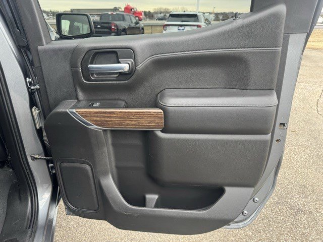 Used 2021 Chevrolet Silverado 1500 High Country w/ Safety Package II image 29