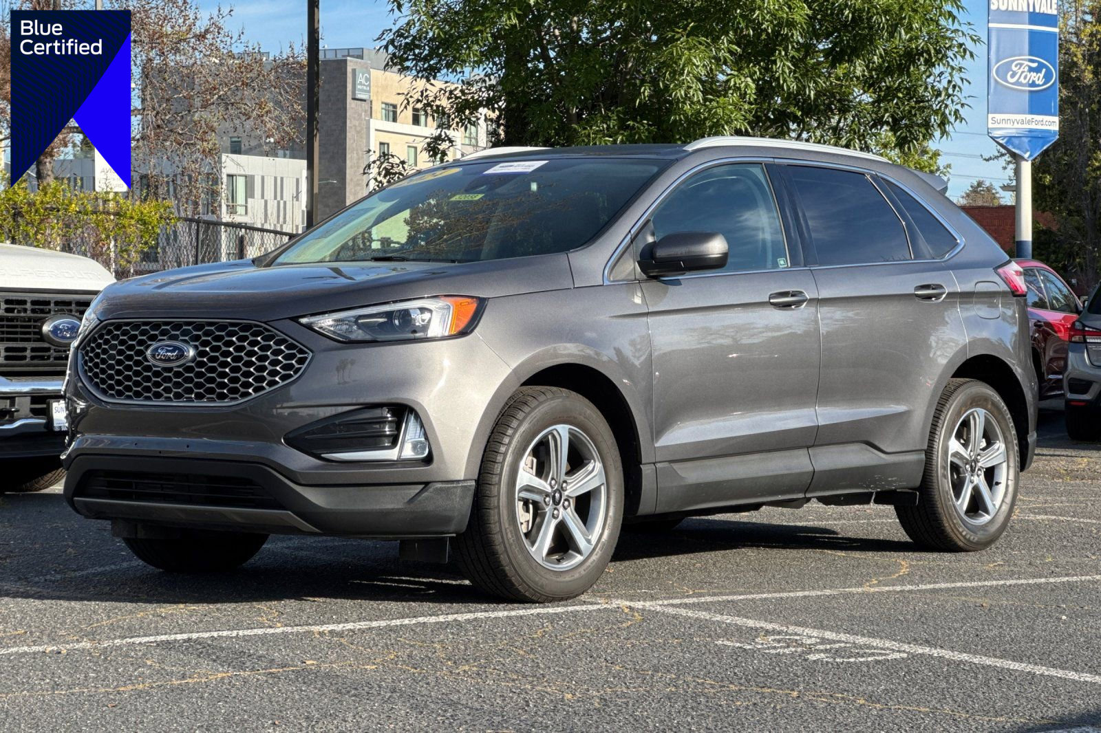 Certified 2024 Ford Edge SEL w/ Convenience Package image 1