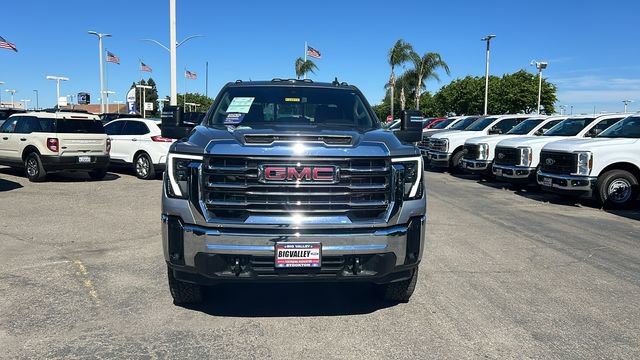 Used 2024 GMC Sierra 2500 SLE w/ Preferred Package image 9